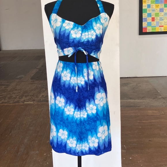 Blue and white floral print 2pc set - Picture 9 of 10